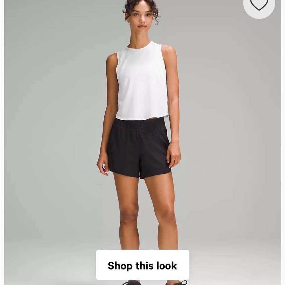 Lululemon Athletica White Sleeveless Sculpt Cropped Tank Top Pleated 6